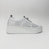 Białe sneakersy LUNA na platformie