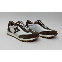 Brązowo-białe sneakersy MILANO